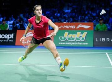 Al igual que la colombiana Mariana Pajón, la española Carolina Marín está construyendo un dominio pero en el bádminton, porque cuenta con el oro en Río 2016, los campeonatos mundiales de 2014 y 2015, así como el europeo de 2014 y 2016; todo con apenas 23 años de edad.