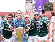 Greicy Landázury, Katherine Tapia, Ana María Guzmán y Yorely Rincón, campeonas de Brasil.