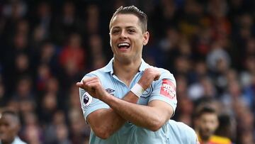 Chicharito Hernández marcó, pero el West Ham dejó ir el triunfo