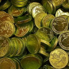 Realizan una demolición, descubren un tesoro y se reparten el botín: horas más tarde comienza su pesadilla y son acusados de robo