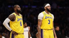 LOS ANGELES, CALIFORNIA - MAY 22: LeBron James #6 and Anthony Davis #3 of the Los Angeles Lakers react to a Laker foul during the third quarter against the Denver Nuggets in game four of the Western Conference Finals at Crypto.com Arena on May 22, 2023 in Los Angeles, California. NOTE TO USER: User expressly acknowledges and agrees that, by downloading and or using this photograph, User is consenting to the terms and conditions of the Getty Images License Agreement.   Harry How/Getty Images/AFP (Photo by Harry How / GETTY IMAGES NORTH AMERICA / Getty Images via AFP)