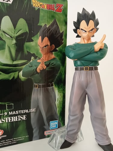 ‘Dragon Ball Z’: Vegeta se despide de Trunks con un outfit que no te esperas en esta figura única