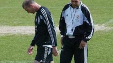 El Guerrouj acude al entrenamiento del equipo blanco