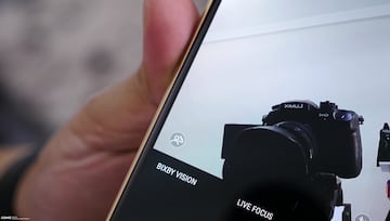 Fotos reales del Samsung Galaxy A8 y A8 Plus con pantalla infinita