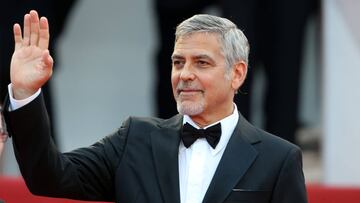 Imagen de George Clooney en la alfombra roja.