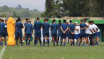 Sigue la previa y el minuto a minuto del Comunicaciones vs Municipal, Clásico Nacional de Guatemala que se jugará en el Estadio Doroteo Guamuch Flores.