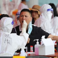 What is China's zero-Covid strategy?