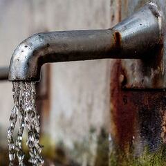 ¿Cómo saber si el agua de mi casa es blanda o dura y cuál es el pH óptimo para beberla?