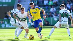 Resumen y goles del Elche vs Cádiz, jornada 18 de LaLiga Hypermotion