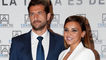 La cantante le dará el 'sí, quiero' el próximo verano al doctor Miguel Sánchez Encinas después de comprometerse antes de que se cumpliera un a?o de relación. En una entrevista para la revista 'Hola', la joven dio algunos detalles sobre el enlace, que será por lo civil en Madrid pero que contará con algunos de los rituales tradicionales de las bodas religiosas como la entrada de la novia del brazo de su padre.