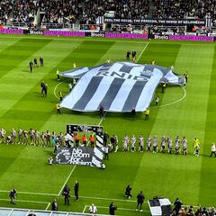 Un partido para la historia: ¡el Newcastle permite a sus aficionados sordos sentir el ambiente de St. James’ Park!