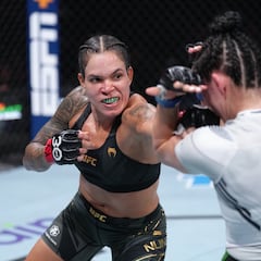 Nunes dice adiós siendo doble campeona