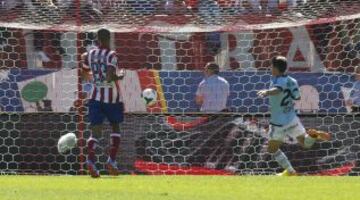 Gol 2-1 de Nolito.