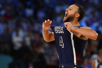 Curry put in one of his most stunning performances of his career to give the US the win over France.