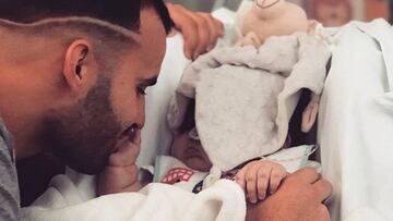 El orgullo de Jesé por sus tres hijos, en plena polémica