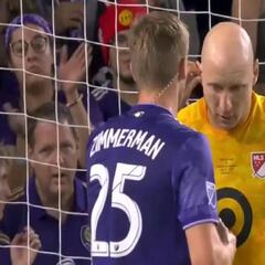 Estrellas de MLS dieron entrevista durante partido vs Atlético