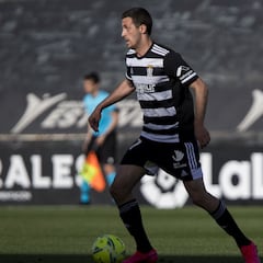 Aburjania y Clavería, disponibles