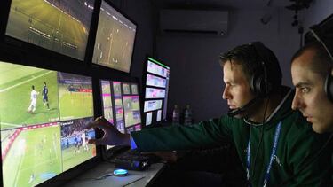 Confirmado: El videoarbitraje llegará a LaLiga en 2018