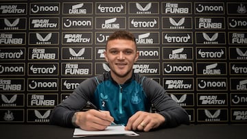 Kieran Trippier renueva su contrato con el Newcastle hasta 2025.