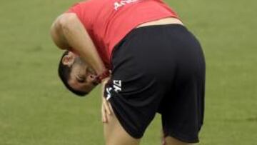 Negredo no tiene rotura pero sigue siendo duda