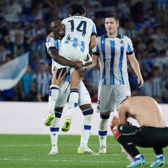 La Real Sociedad manda en su casa