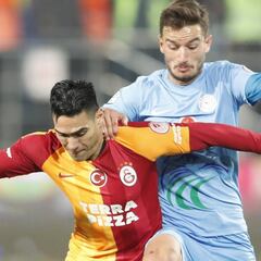 Falcao y Galatasaray empatan en la ida de los octavos de Copa
