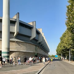 Un carnet, el fichaje más anhelado para el racingusimo..., y por el que trasnochar