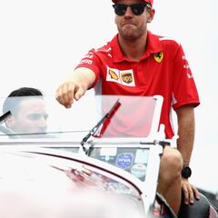 Vettel, tras la carrera: "Somos hombres, no niñas pequeñas"