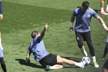 Último entrenamiento del Real Madrid antes del derbi