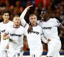 El West Ham duerme líder