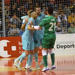 El Barça se dispara en el liderato con su triunfo ante el Jimbee Cartagena