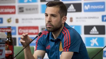 Jordi Alba en rueda de prensa.