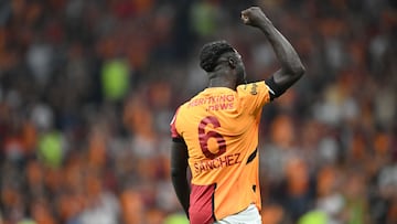 ISTANBUL, TURKIYE - SEPTEMBER 14: Davinson Sanchez of Galatasaray celebrates after scoring a goal during the Turkish Super Lig 5th week match between Galatasaray and Caykur Rizespor at Rams Park in Istanbul, Turkiye on September 14, 2024. (Photo by Isa Terli/Anadolu via Getty Images)