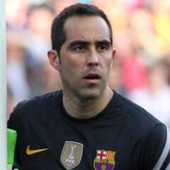 Barcelona le da una semana más de vacaciones a Claudio Bravo