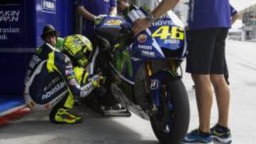 Rossi ha arrancado segundo el ensayo de Sepang.
