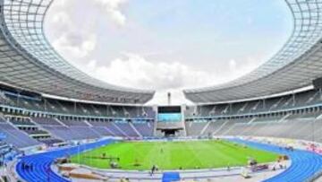 <b>LISTO PARA LA ACCIÓN. </b>El Olympiastadion de Berlín está preparado para los XII Campeonatos Mundiales de atletismo que comienzan hoy y duran hasta el día 23 de agosto.