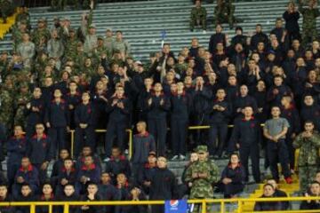 Soldados del Ejército también disfrutaron del partidazo entre Millonarios y Junior