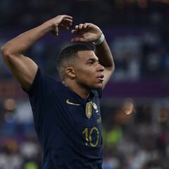 What goalscoring records is Kylian Mbappé on course to break?