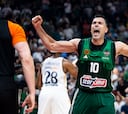 Sloukas alarga su magia