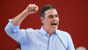 El secretario general del PSOE, presidente del Gobierno y candidato a la reelección, Pedro Sánchez, interviene durante un acto de campaña del PSOE, en el Paraninfo de la Universidad de Cantabria, a 13 de julio de 2023, en Santander, Cantabria (España). La última vez que Sánchez visitó la región fue el 22 de mayo, con motivo de otro mitin, en aquella ocasión en la campaña a las elecciones autonómicas y locales del 28 de mayo. Este mitin electoral se realiza de cara a las elecciones generales del próximo 23 de julio.
13 JULIO 2023;
César Ortiz / Europa Press
13/07/2023