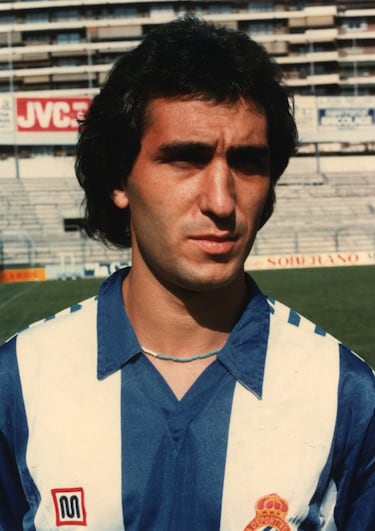 Barcelona (1973-1977) - Espanyol (1981-1984).