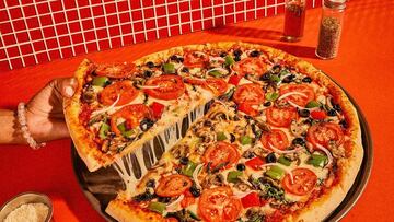 La nueva pizzería que abrirá más de diez locales en Chile: ofrece calidad y precios competitivos