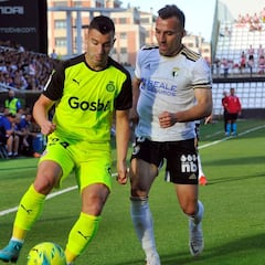 Míchel está pendiente de Borja García e Iván Martín