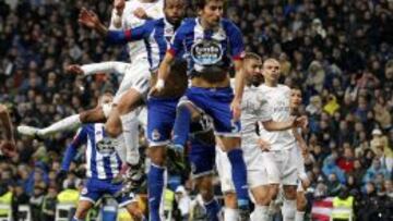 A lo Santillana. Bale ha marcado seis de sus doce goles de cabeza y se ha convertido en el mejor rematador del continente europeo.