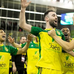 El Jaén de las mil vidas sobrevive a ElPozo y vuelve a la final de Copa