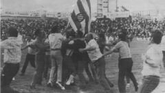 El Espanyol, festejando el ascenso en la temporada 1969-70.