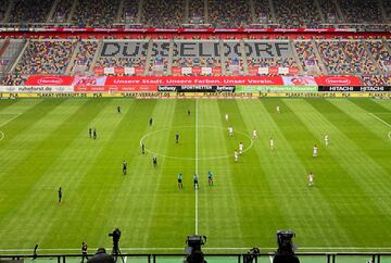 El Merkur Spiel-Arena vacío antes del inicio de los 90 minutos en el Fortuna vs Paderborn 07. 