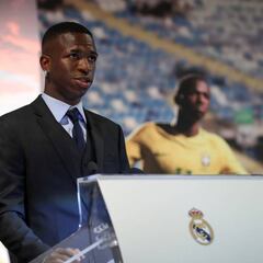 Presentación de Vinicius como jugador del Real Madrid en directo