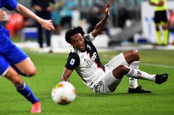 El equipo de Sarri derrotó 2-0 a Sampdoria con goles de Cristiano y Bernardeschi y logró su liga número 36 de la historia. Es la novena consecutiva, récord histórico de las grandes ligas de Europa.