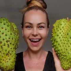 Muere desnutrida una influencer vegana que solo comía fruta